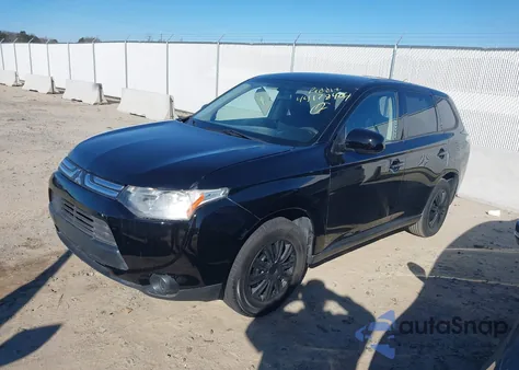 2014 Mitsubishi Outlander Es z USA, uszkodzony, nr VIN JA4AD2A33EZ006935